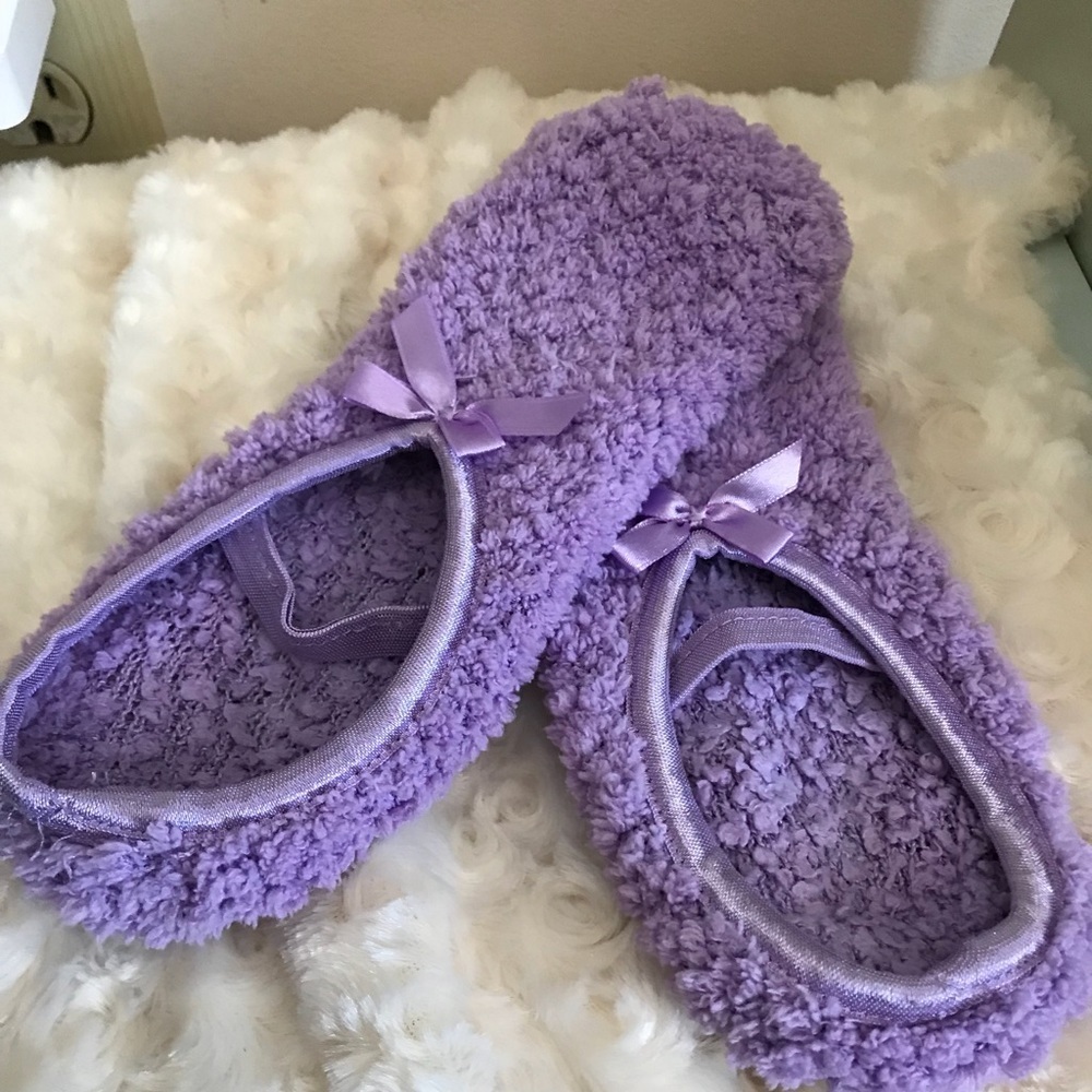 Vintage Lilac Spa Slippers with bows